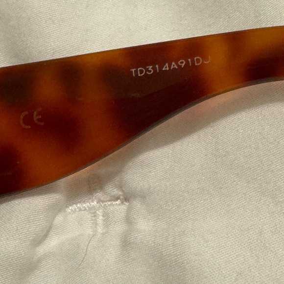 Gucci Oversized Square Sunglasses Havana GG0141S 002 - Picture 6 of 9